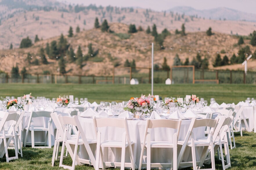 More Photos Of 4848 Green Ave, Manson Hotel For Sale