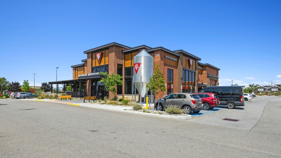 More Photos Of 770-790 Jefferson Rd, Henrietta Unknown For Lease