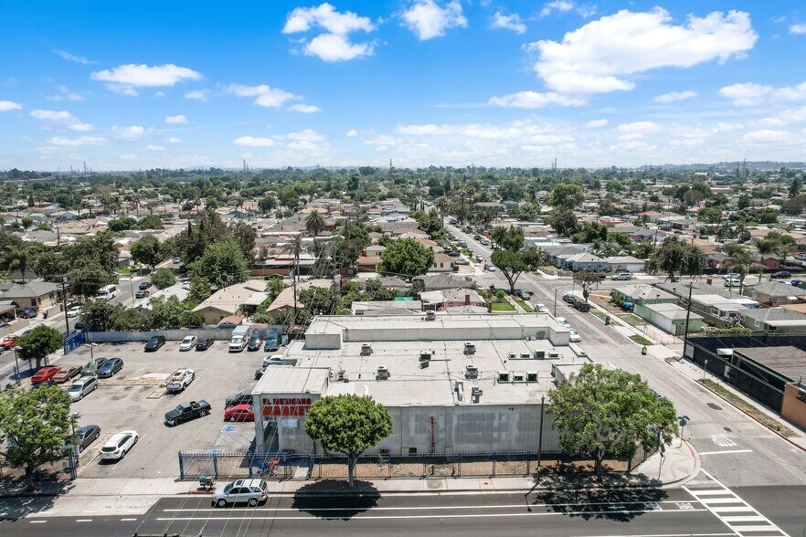 More Photos Of 1900 E Alondra Blvd, Compton Supermarket For Sale
