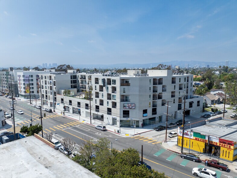 More Photos Of 5181 W Adams Blvd, Los Angeles Apartments For Lease