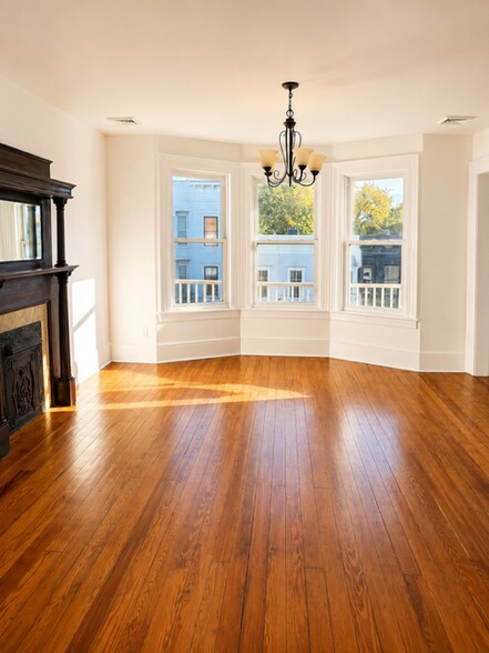 More Photos Of 745 Warren St, Hudson Storefront Retail Residential For Sale
