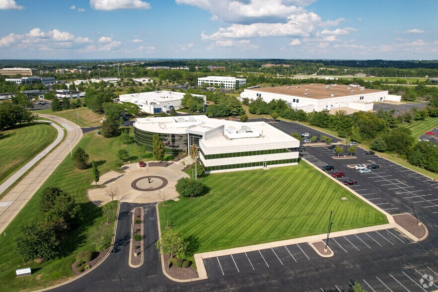 More Photos Of 15 Missouri Research Park Dr, Saint Charles Office For Sale