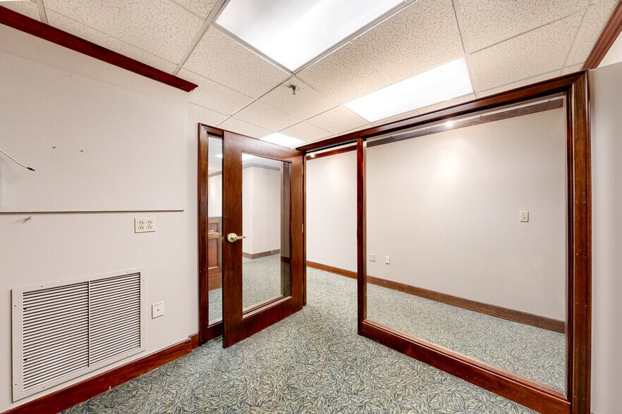 More Photos Of 200 Lincoln St, Boston Loft Creative Space For Sale