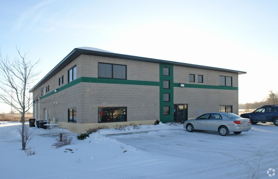 More Photos Of 4700 County Rd 19, Medina Office For Lease