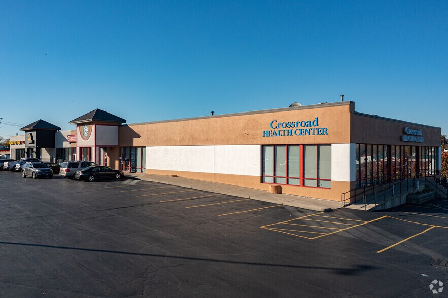More Photos Of 5081-5093 Glencrossing Way, Cincinnati Freestanding For Lease