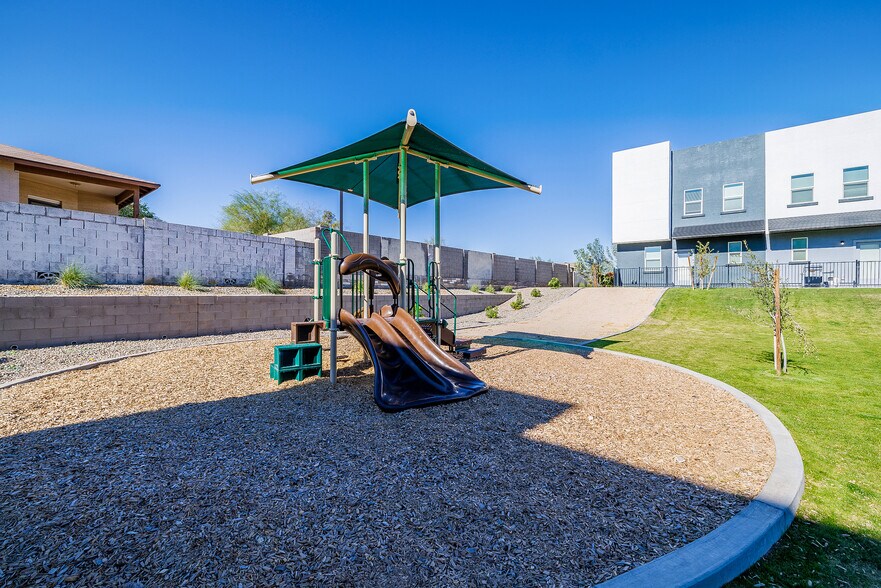 More Photos Of 15620 N El Mirage Rd, Surprise Apartments For Sale