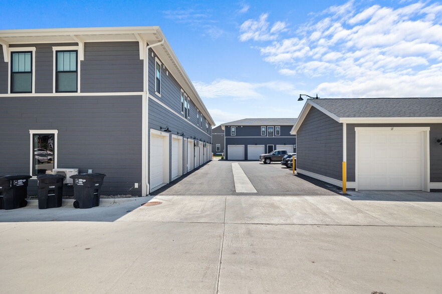 More Photos Of 1625 Annafeld Pky E, Billings Apartments For Sale