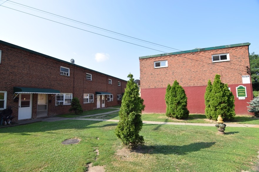More Photos Of 1724 Taylor Rd, East Cleveland Apartments For Sale