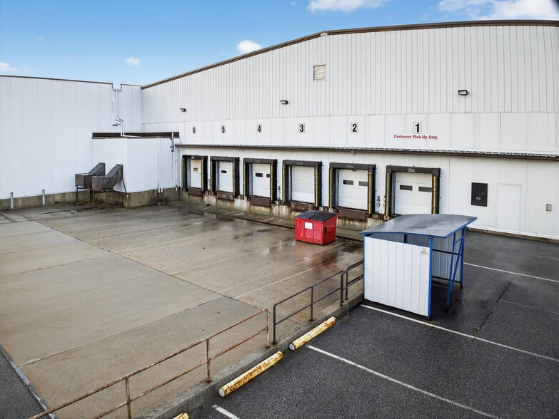 More Photos Of 2 Opportunity Way, Newburyport Industrial For Lease