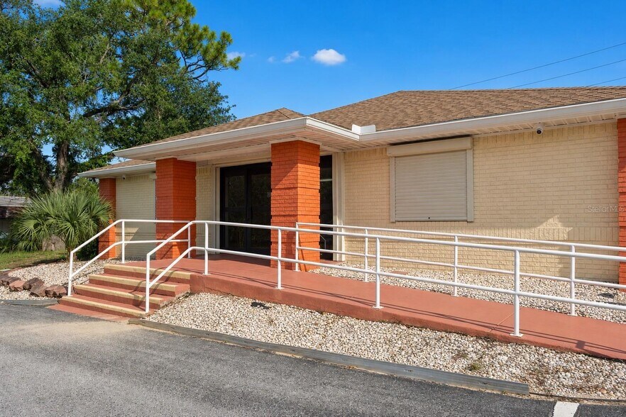 More Photos Of 10507 Spring Hill Dr, Spring Hill Medical For Lease