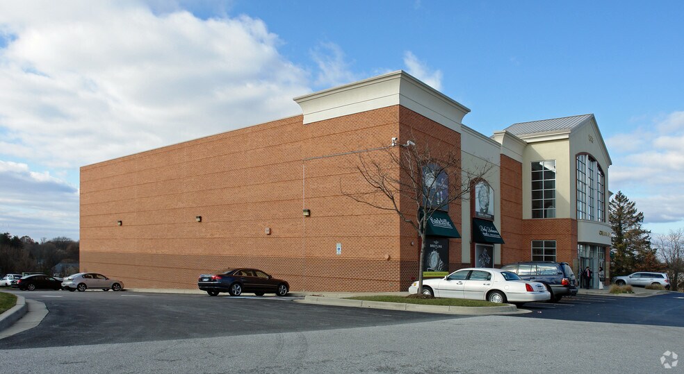 Primary Photo Of 1844-1850 Reisterstown Rd, Pikesville Freestanding For Lease