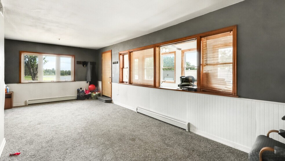 More Photos Of 106 S Harding St, Owen Apartments For Sale