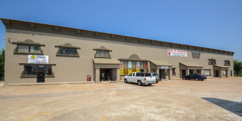 More Photos Of 6030 Highway 6 N, Houston Freestanding For Sale