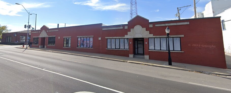 More Photos Of 3036 Gillham Rd, Kansas City Freestanding For Lease