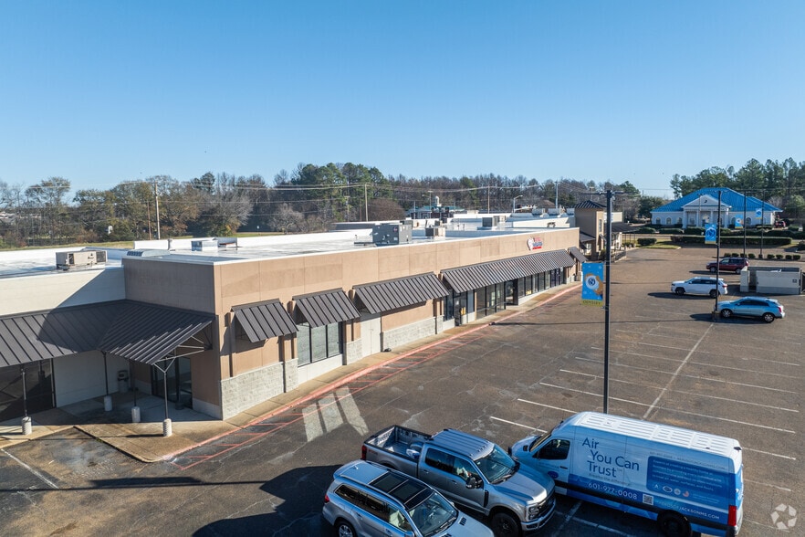 Primary Photo Of 731 S Pear Orchard Rd, Ridgeland Storefront For Lease