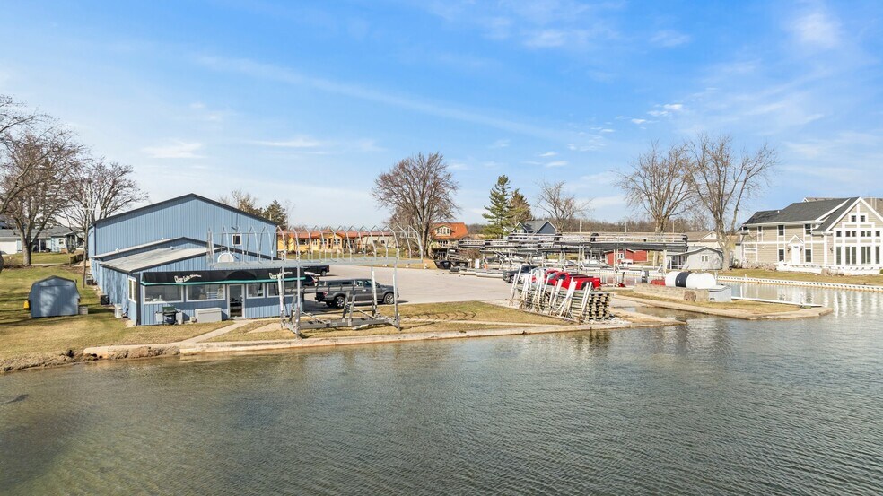 More Photos Of 6320 N 700 E, Fremont Specialty For Sale