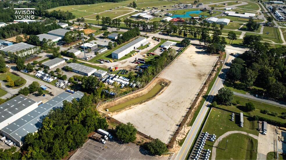More Photos Of 8016 Commerce Center Rd, Ladson Land For Lease