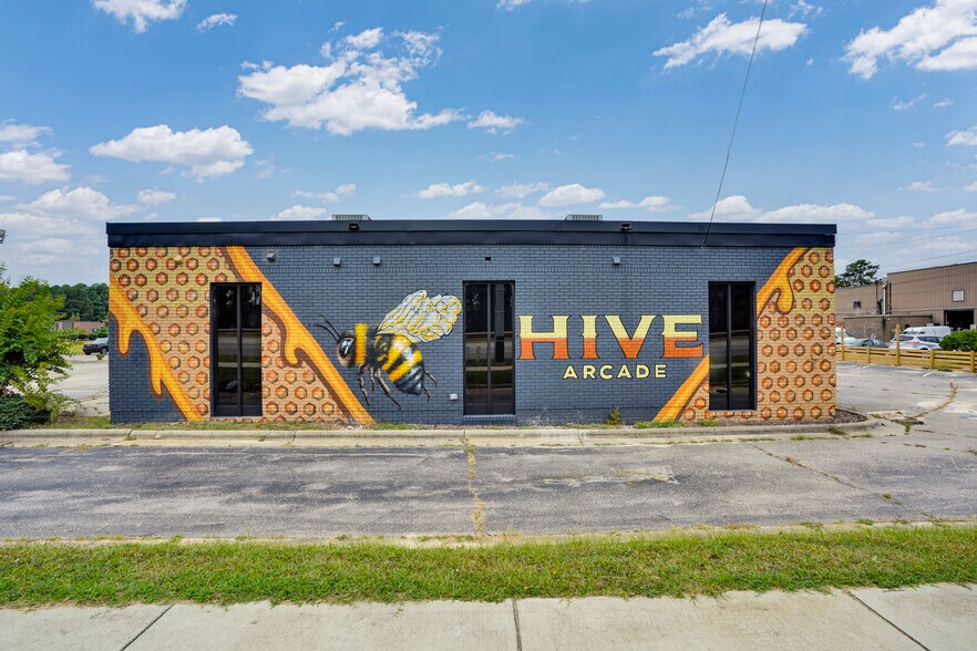 More Photos Of , Fayetteville Unknown For Sale