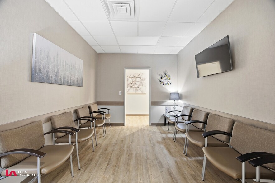 More Photos Of 8458 Campbellton St, Douglasville Office For Lease