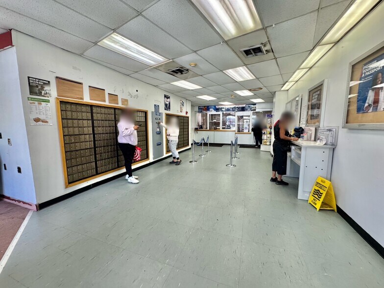 More Photos Of 3480-3490 Boston Rd, Bronx Storefront For Sale