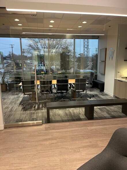 More Photos Of 3100 Monticello Ave, Dallas Office For Lease