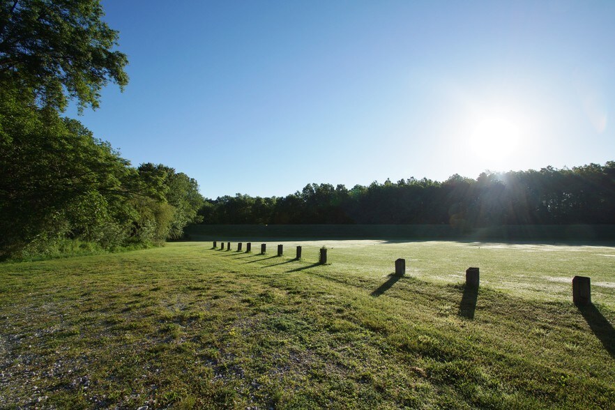 More Photos Of 474 Main St, Brewster Specialty For Sale