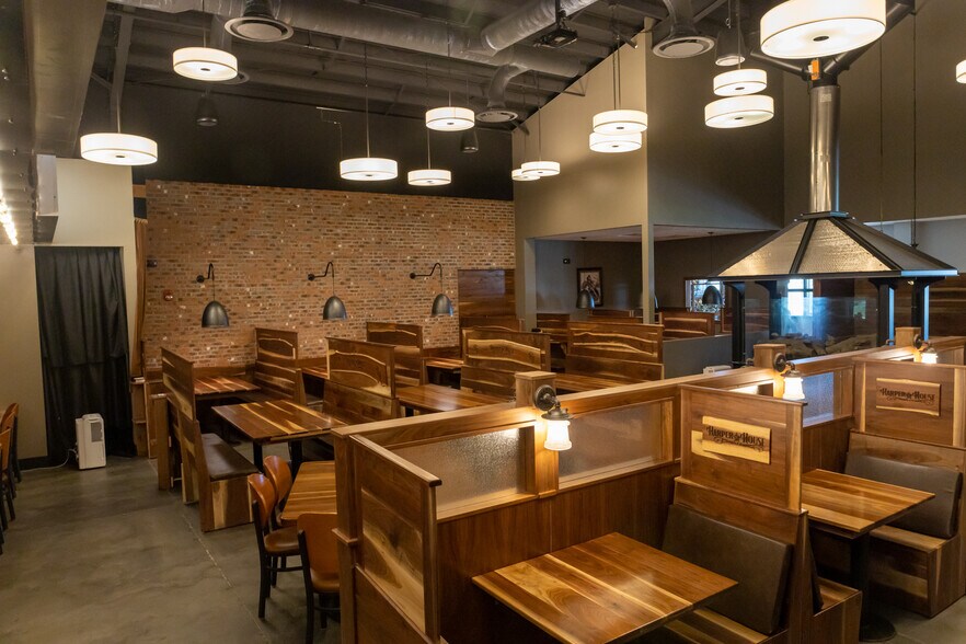 More Photos Of 123 Dj Everett Dr, Cadiz Restaurant For Sale