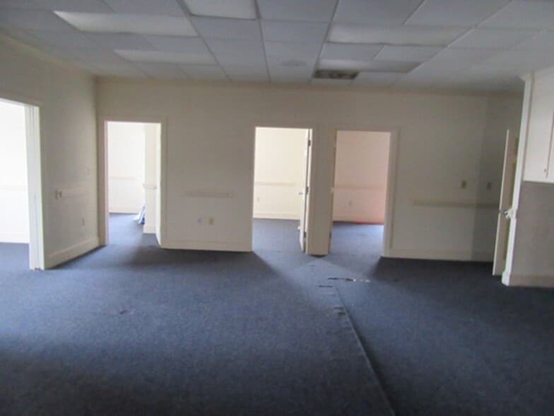 More Photos Of 1001 S Horner Blvd, Sanford Office For Lease