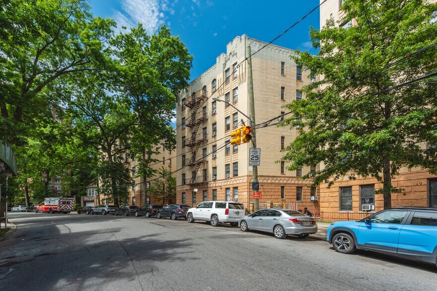 More Photos Of 3871 Sedgwick Ave, Bronx Multifamily For Sale