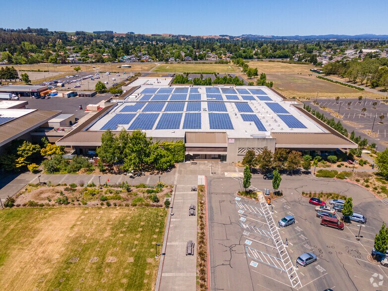 More Photos Of 1400 Valley House Dr, Rohnert Park Office For Lease