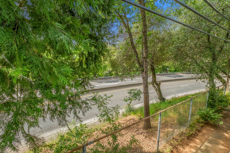 More Photos Of 1024 Simon Dr, Placerville Office For Sale