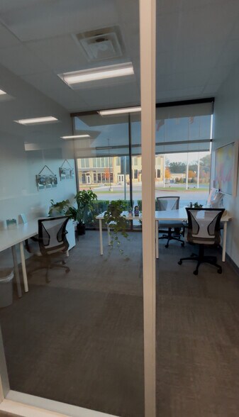 More Photos Of 400 Shops Blvd, Willow Park Medical For Lease