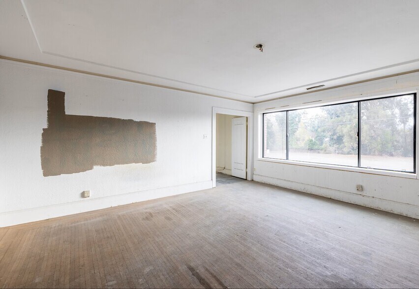 More Photos Of 1448 A St, Castro Valley Unknown For Lease