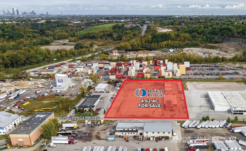 Primary Photo Of 8001 Old Granger Rd, Garfield Heights Warehouse For Sale