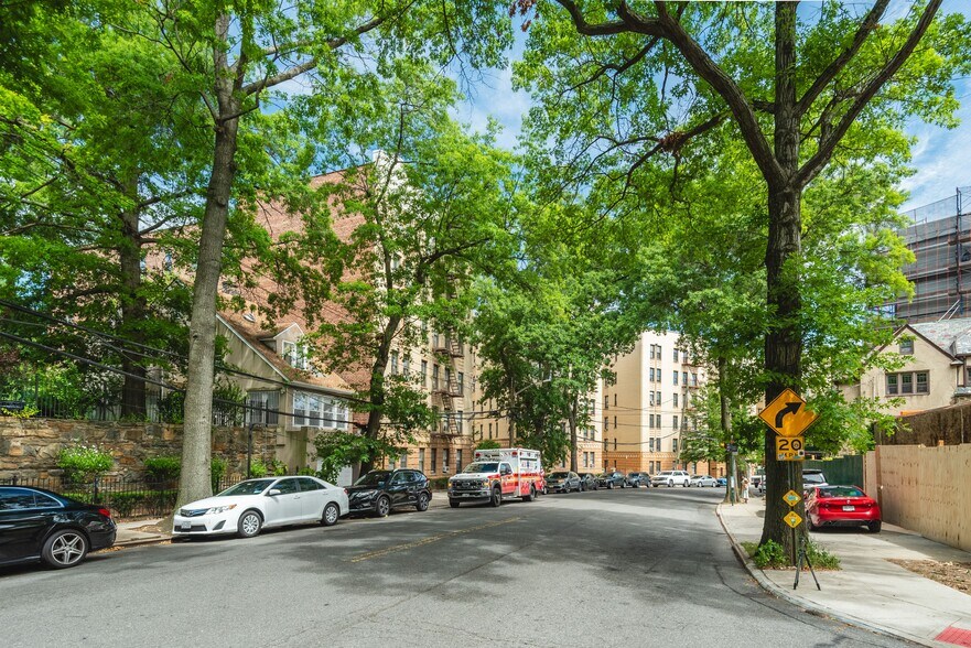 More Photos Of 3871 Sedgwick Ave, Bronx Multifamily For Sale