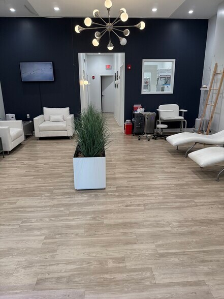 More Photos Of 65-69 Lindsley Ave, Nashville Apartments For Lease