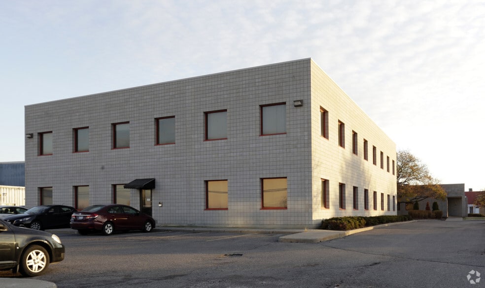 More Photos Of 1011 Polytek St, Ottawa Flex For Sale