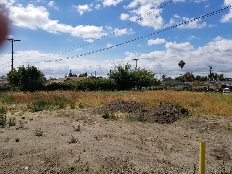 More Photos Of 801 S State College Blvd, Anaheim Restaurant For Sale