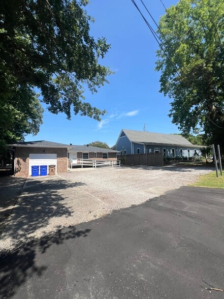 More Photos Of 537 Folly Rd, Charleston Medical For Lease