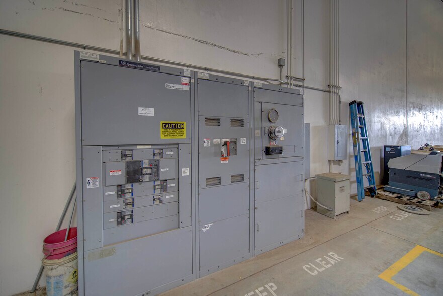 More Photos Of 1065 Marauder St, Chico Manufacturing For Sale