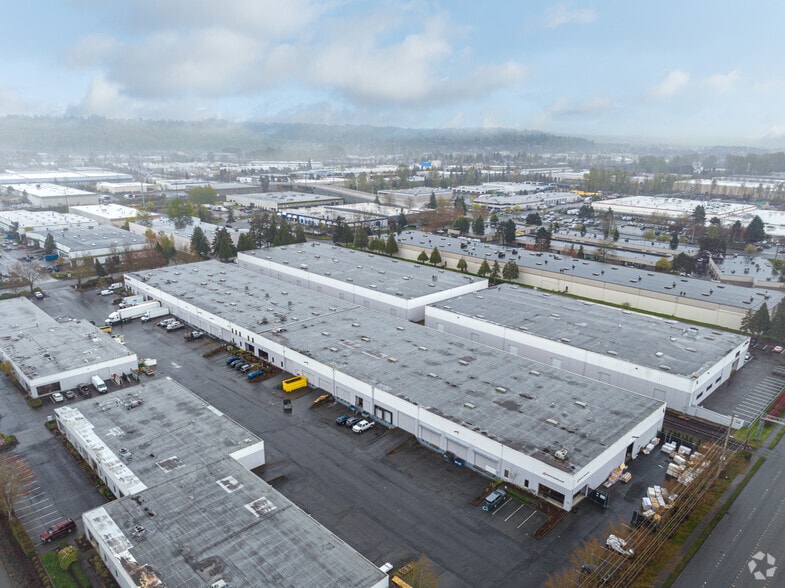 More Photos Of 22441-22477 72nd Ave S, Kent Warehouse For Lease