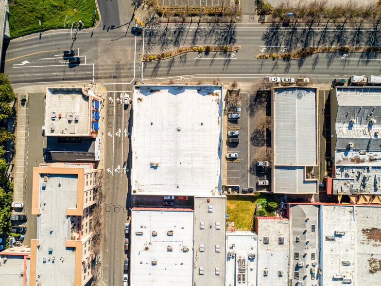 More Photos Of 145 3rd St, Santa Rosa Freestanding For Sale