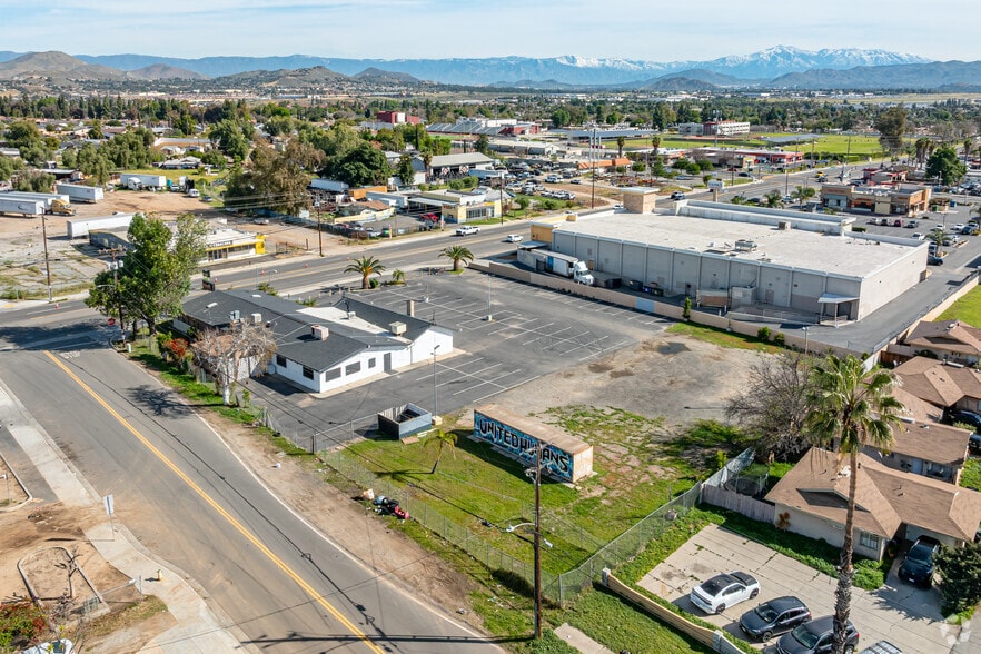 More Photos Of 10390 Arlington Ave, Riverside Land For Lease