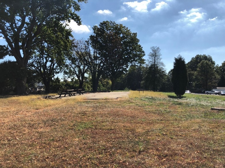 More Photos Of 3300 Old Capital Trl, Wilmington Land For Sale