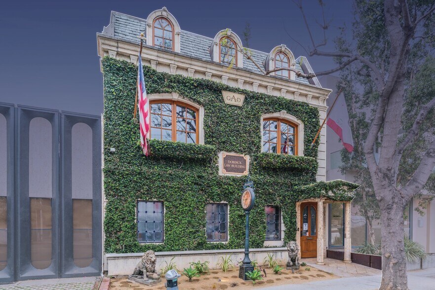 Primary Photo Of 8752 Holloway Dr, West Hollywood Office For Sale