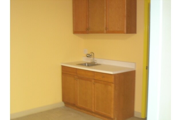 More Photos Of 6950 Via Olivero Ave, Las Vegas Office For Sale