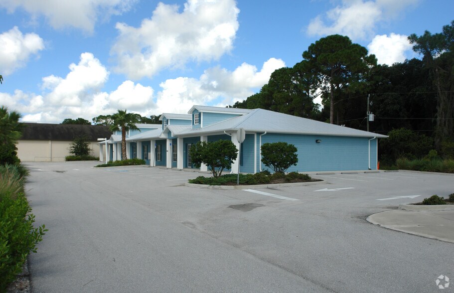More Photos Of 942 Tamiami Trl, Port Charlotte Office For Lease