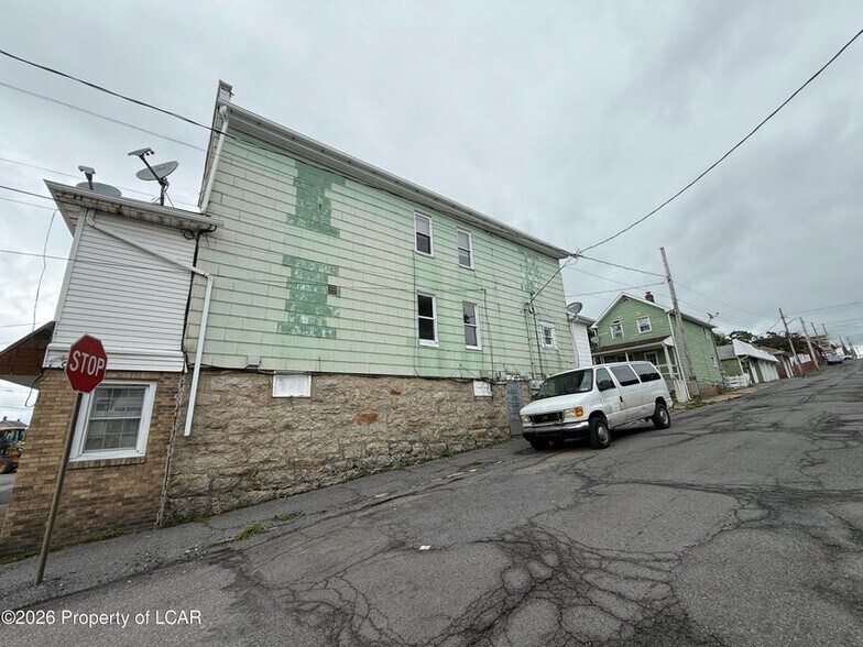 More Photos Of , Hazleton Unknown For Sale