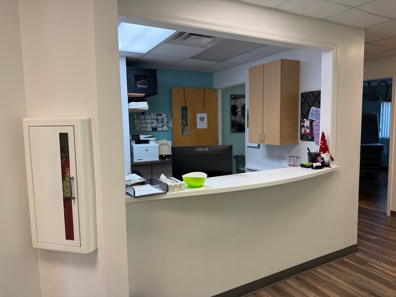 More Photos Of 34 Scotch Rd, Ewing Medical For Sale