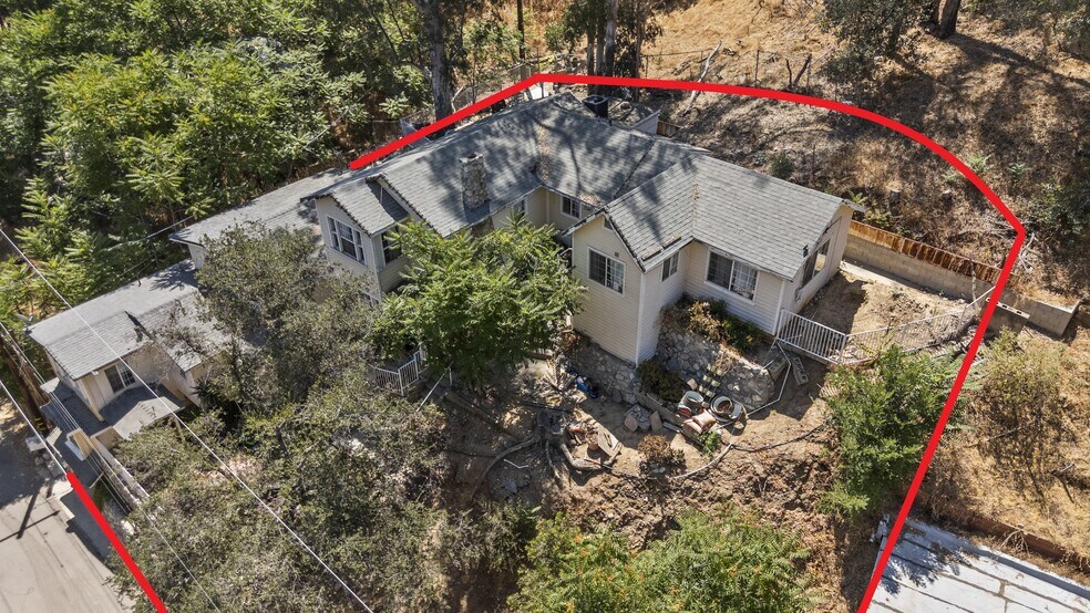 More Photos Of 11346 Santol Dr, Sylmar Apartments For Sale